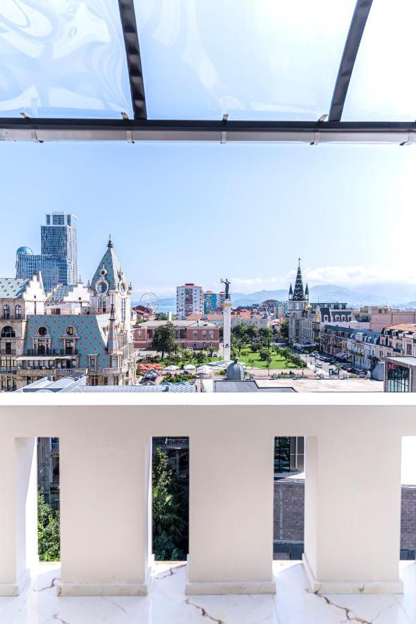 Boulevard Apartments Batumi Exterior photo
