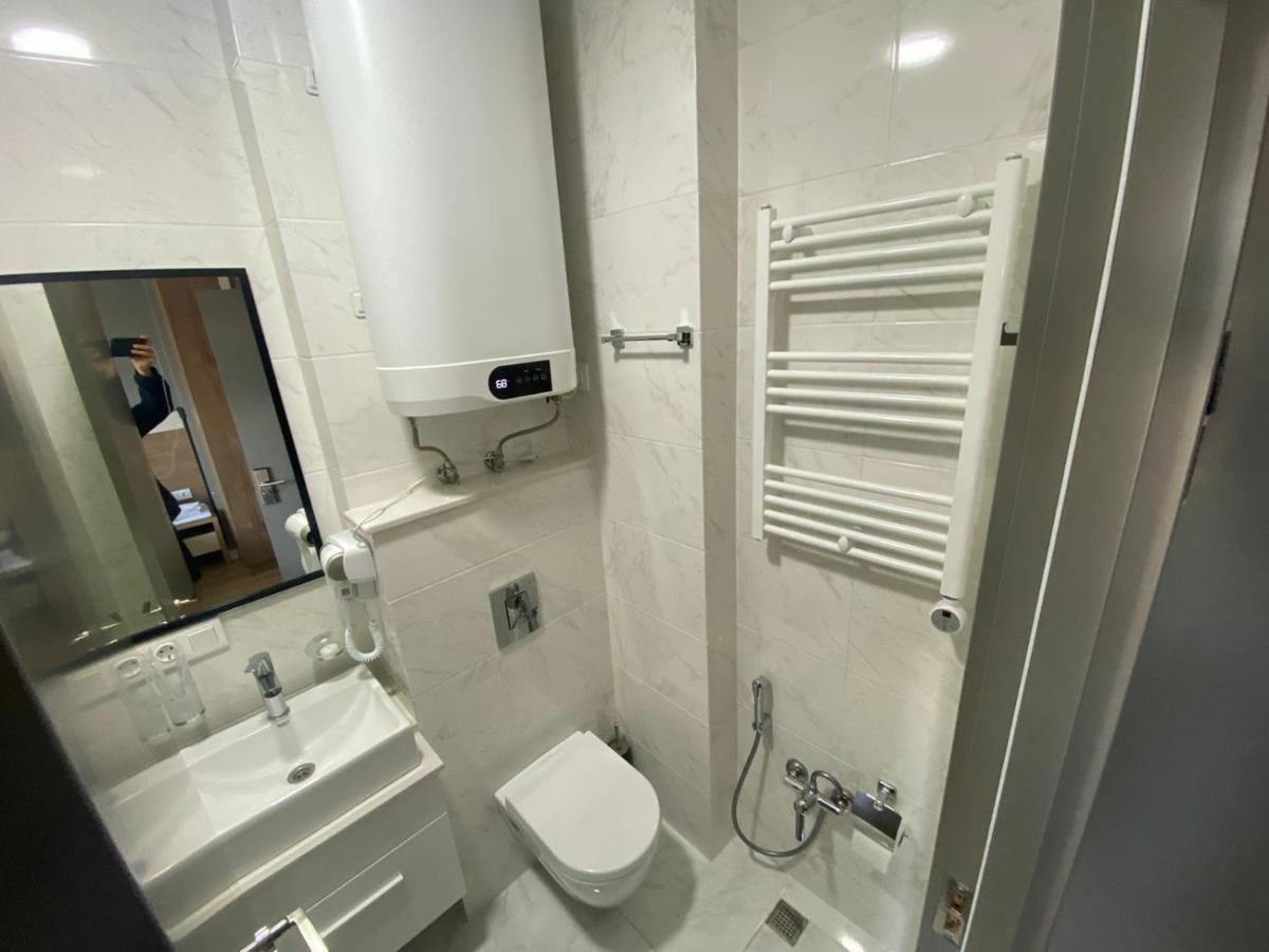Boulevard Apartments Batumi Exterior photo